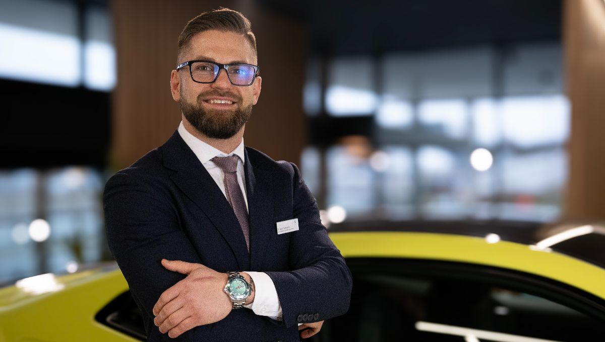 Dawid Szybowski Specjalista ds. Sprzedaży Samochodów Nowych