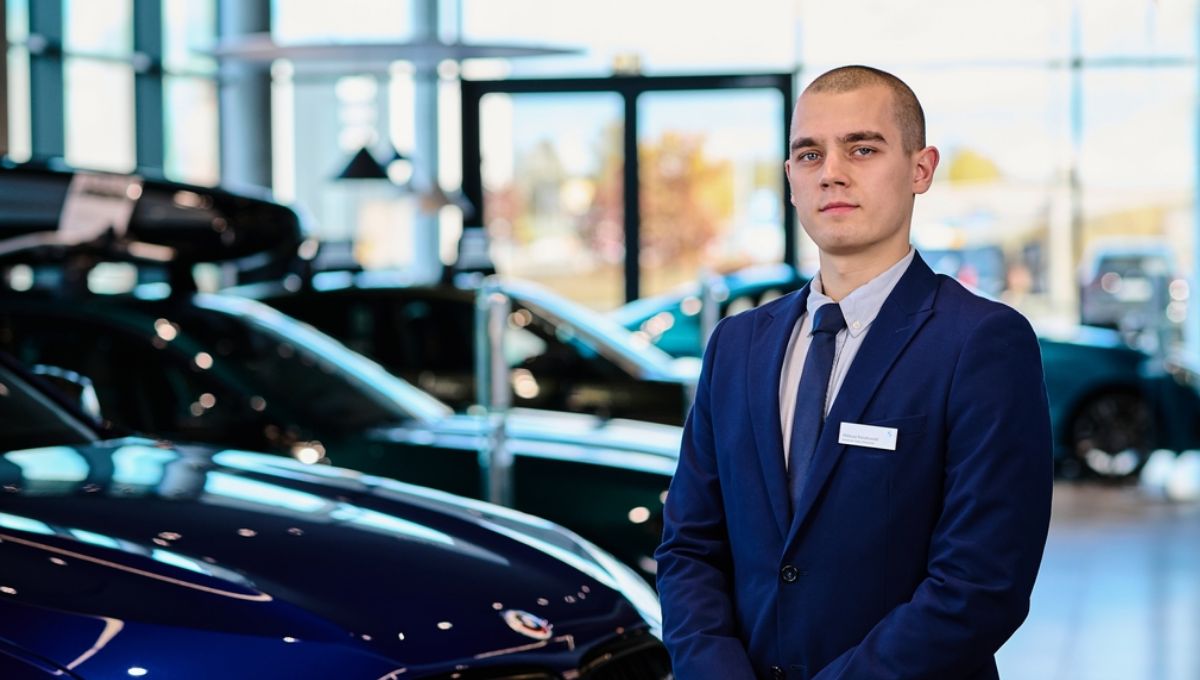 Mateusz Kwiatkowski Specjalista ds. Części Zamiennych